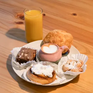 Desayuno simple dulce