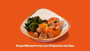 Sopa Minestrone con Polpetes de Res