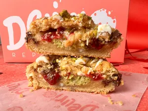 Galleta de Temporada "Frambuesa Pistacho"