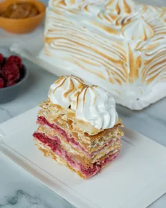 Hojarasca Manjar Frambuesa (8p)