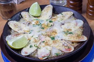 Machas a la parmesana