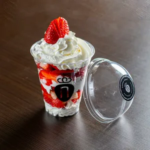 Frutillas con Crema Clasica