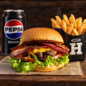 Combo Classic Special Burger Simple + Papas Fritas y Bebida 350cc