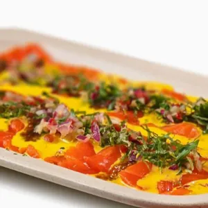 Tiradito de Salmon