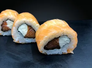 Sake Cheese Roll