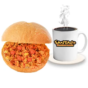 Pan con Salchicha huachana + café