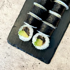 COD H3 Hosomaki Champiñón Avocado