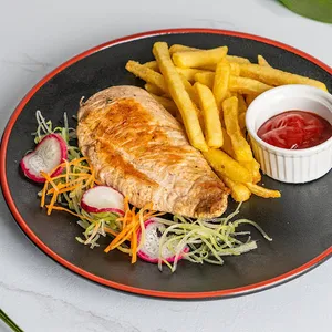 Filete de Pollo con papas fritas