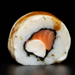 Theus Roll