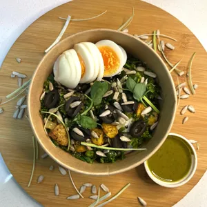 Ensalada de Kale y Trigo Americano