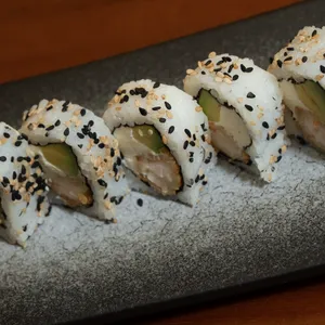 Maki California