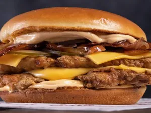 The Sweet Chicken + Papas