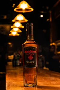 Ron Santa Teresa Añejo