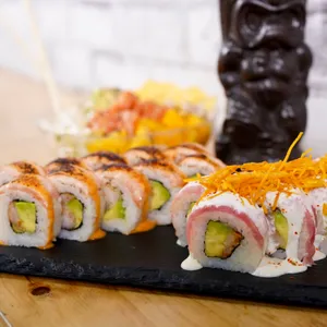 20 makis