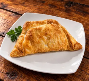 Empanada Pollo queso