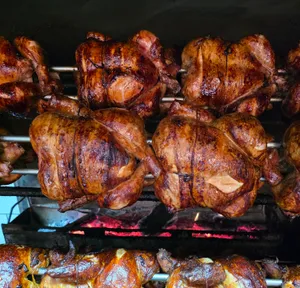2 malditos pollos
