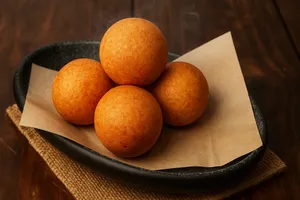 Buñuelo Relleno Mozzarella