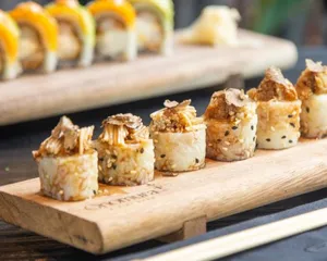 Enoki Trufa Maki (Rollo)