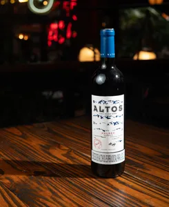 Altos Las Hormigas (Botella)