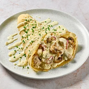 Crepe de pollo