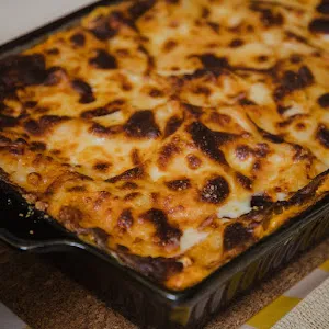 Lasagna grande (6-7 porciones) horneada