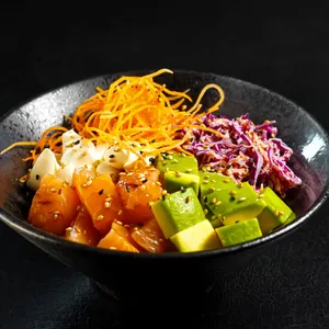 Poke Salmón
