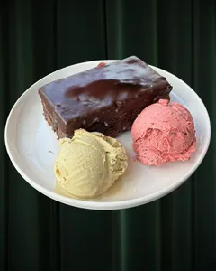 Brownie y Helado