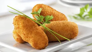 Pasteles de Yuca Rellenos de Queso X 3 Unid.