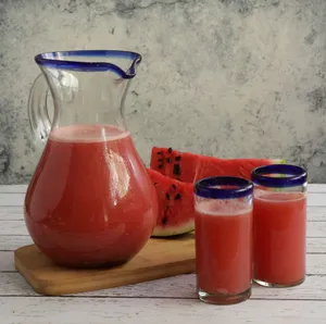 Jarra Mediana de Agua de Fruta