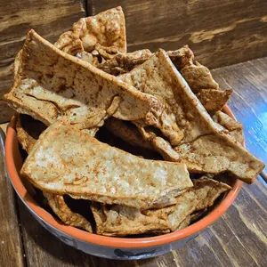 Chicharron Con Chipotle