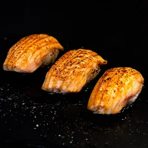 Nigiri flambeado