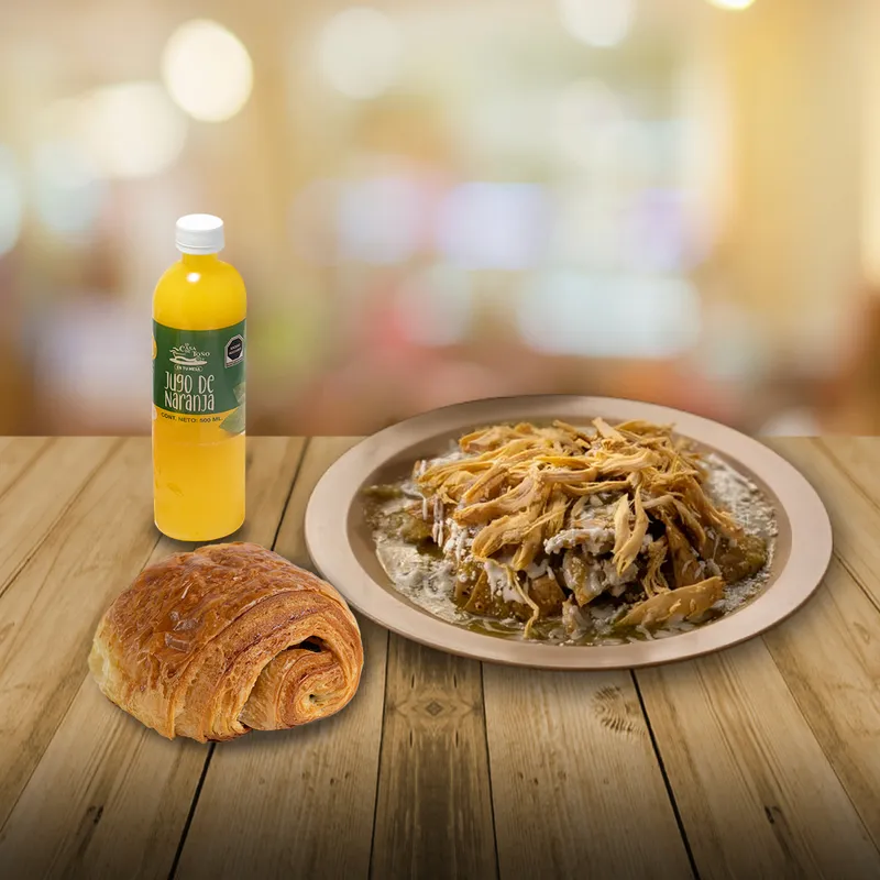 Chilayuno de pollo Chilayuno de pollo