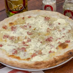 Pizza: Stracciatella y Pimienta Negra