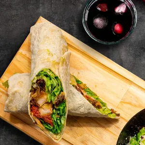 Promo Chicken Wrap + Chicha