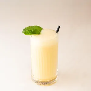 VITAMINA PIÑA DETOX