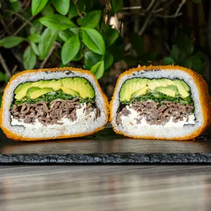 Sushi Burger Carne