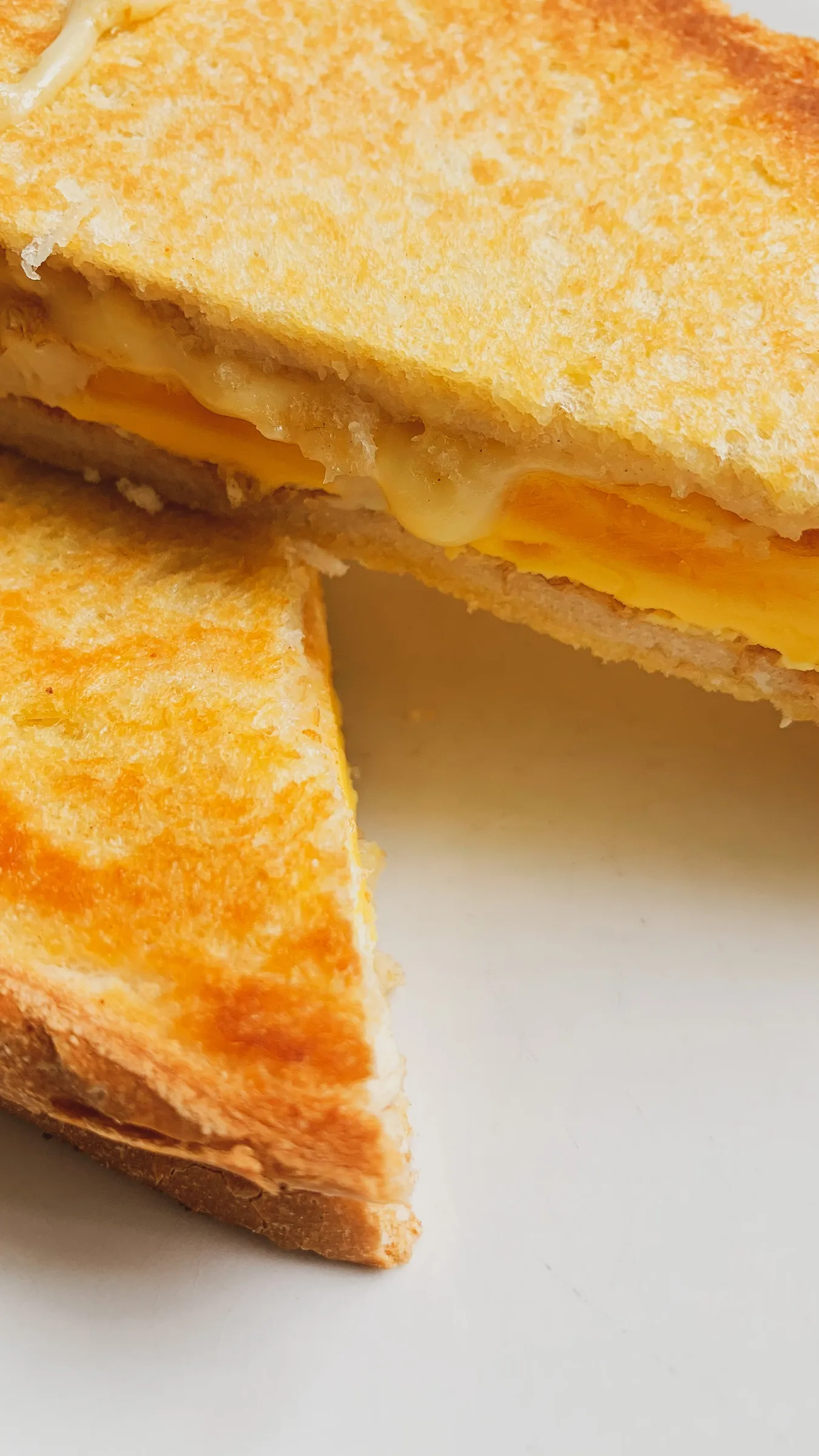 Sandwich Aliado Amadeus Pizza ofrece una variedad de pizzas a la