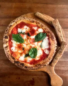 Combo Pizza + Palitos (Formato Personal)