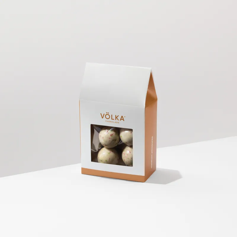 Pleasure One Trufa Birthday Cake 155g Pleasure One Trufa Birthday Cake 155g