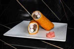 Handroll kanikama, champiñon, queso