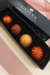 Caja 4 bombones navideños