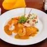 Pescado en Salsa de Camarones