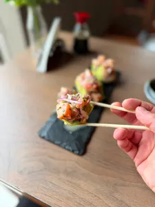 V1 Acevichado roll