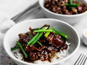 CARNE MONGOLIANA D´FAB