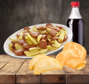 Salchipapa grande (disfrutan 2 personas) + 6 empanadas media luna + bebida 1.5 lts.