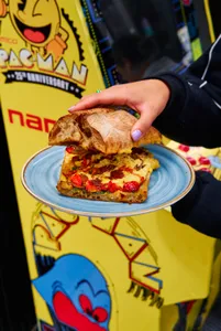 Sandwich Hummus