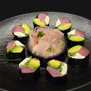 Cevi Maguro Keto Roll