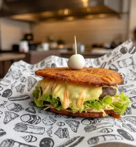 Hamburguesa de patacón