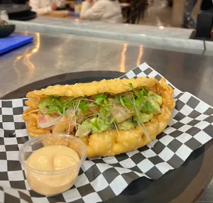 Empanada de ceviche