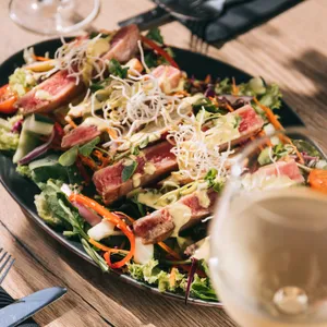 Tuna Grilled Salad